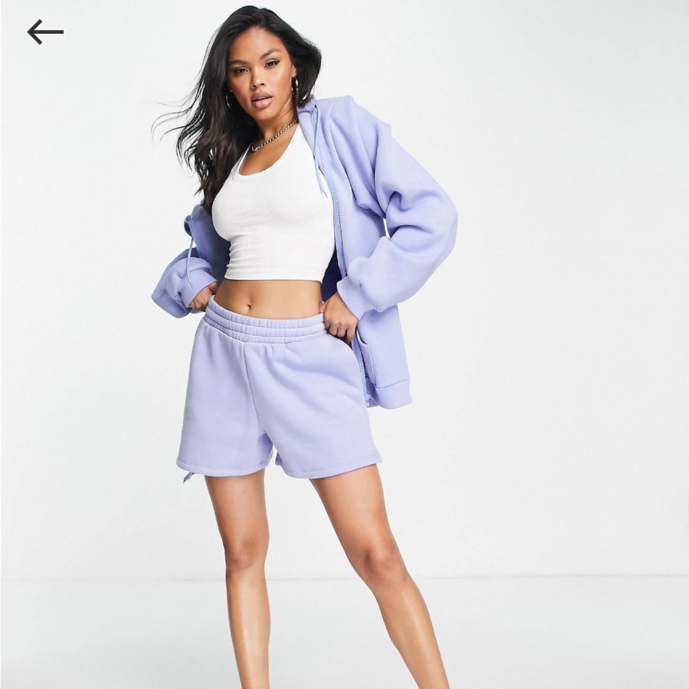 HIIT Dolphin Sweat Short in Lavender